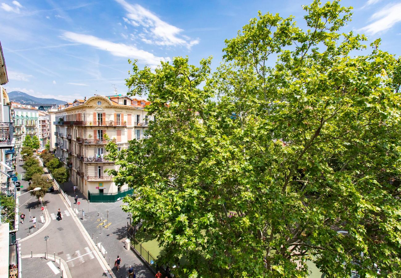 Apartment in Nice - #27 Suite Maurin
