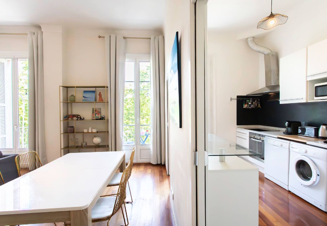 Apartment in Nice - #27 Suite Maurin