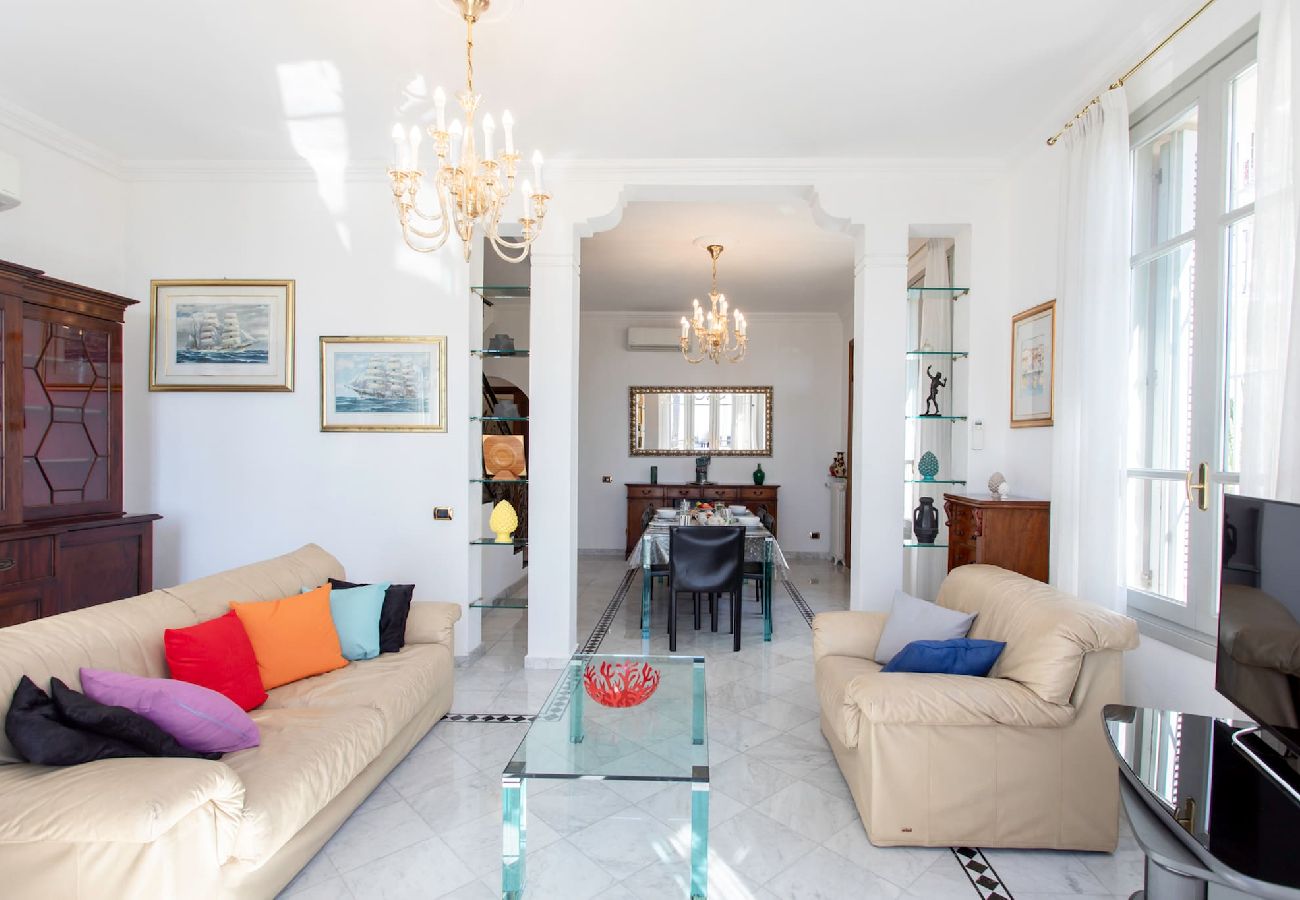 House in Nice - #15 Villa Bijou