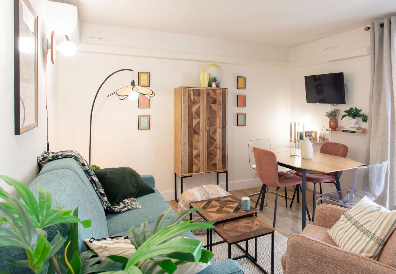 Apartment in Nice - #46 2P Amaro