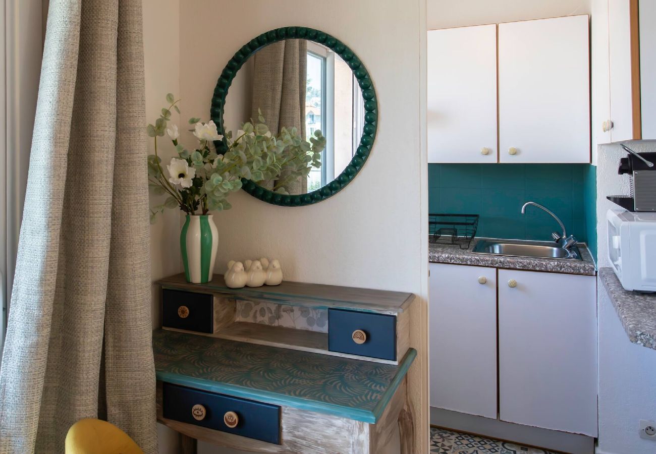 Apartment in Nice - #46 2P Amaro