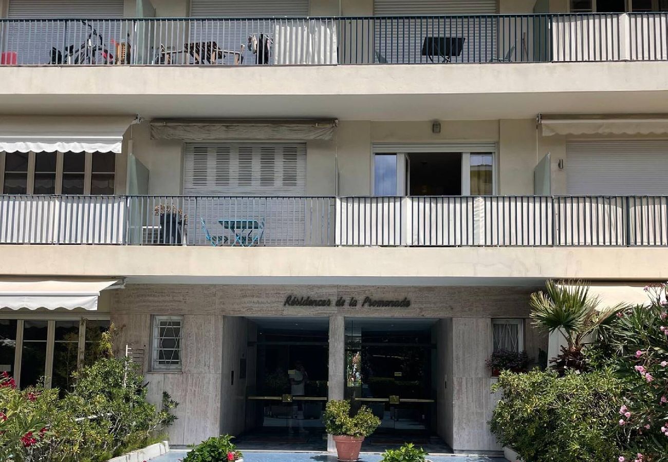 Apartment in Nice - #26 Studio Palais Flora