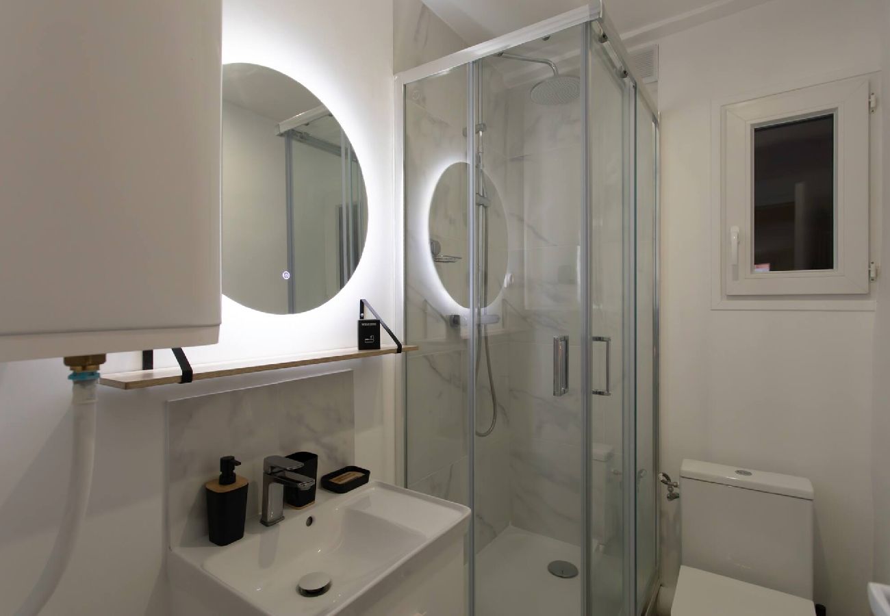 Apartment in Nice - #16 F1 Saleya