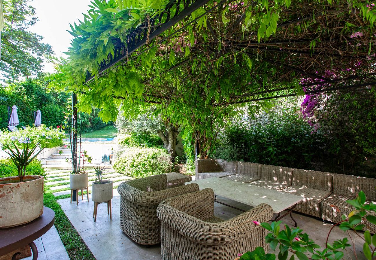 House in Nice - BM13 Villa St Cyr