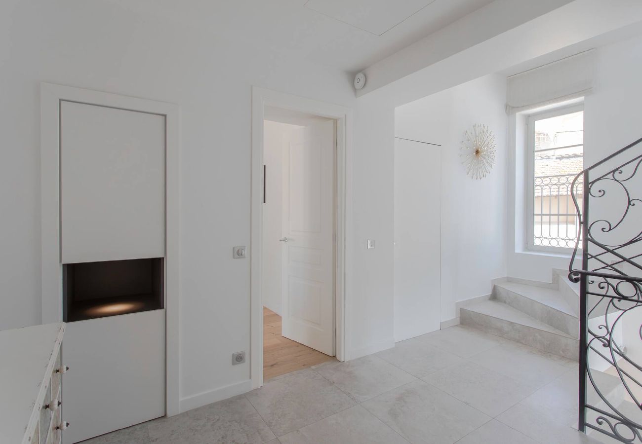 House in Nice - BM13 Villa St Cyr