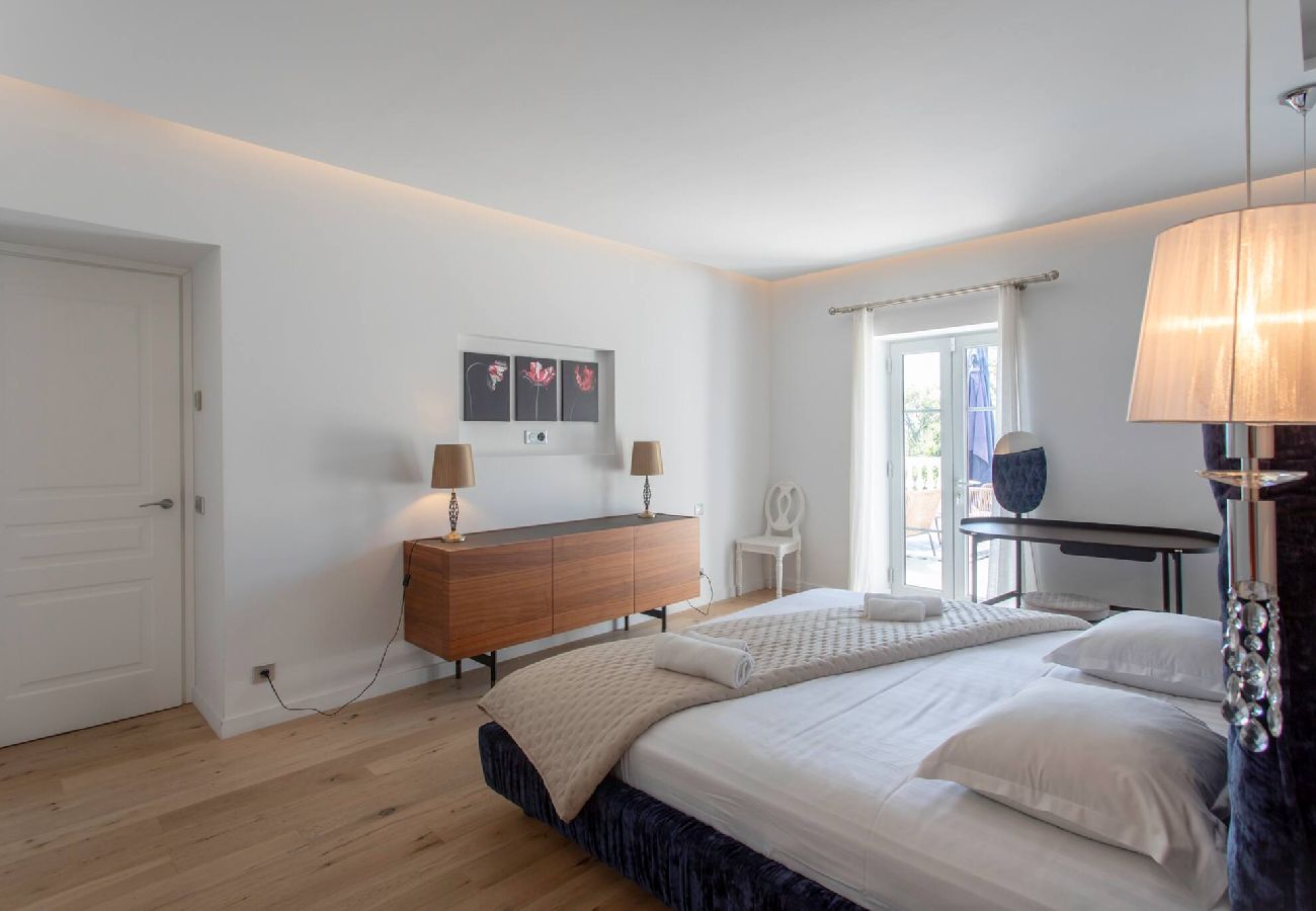 House in Nice - BM13 Villa St Cyr