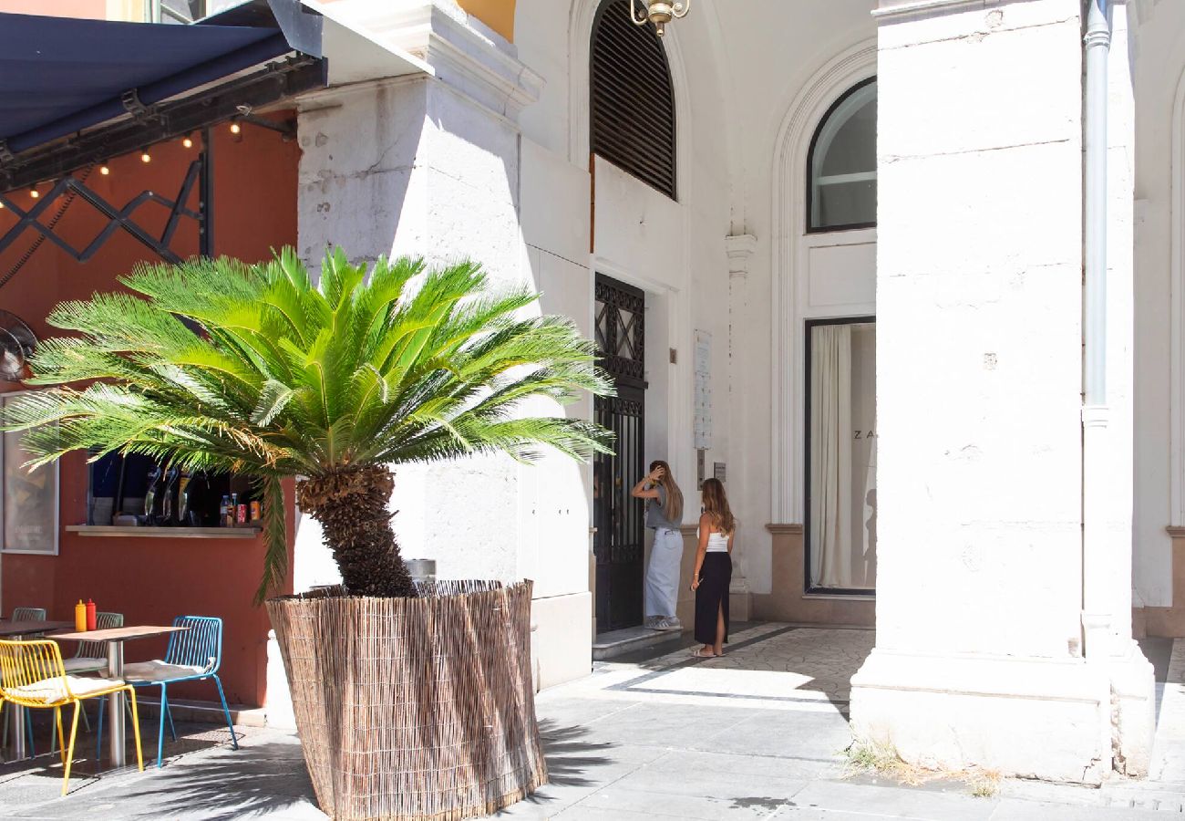 Apartment in Nice - #56 2P Massena