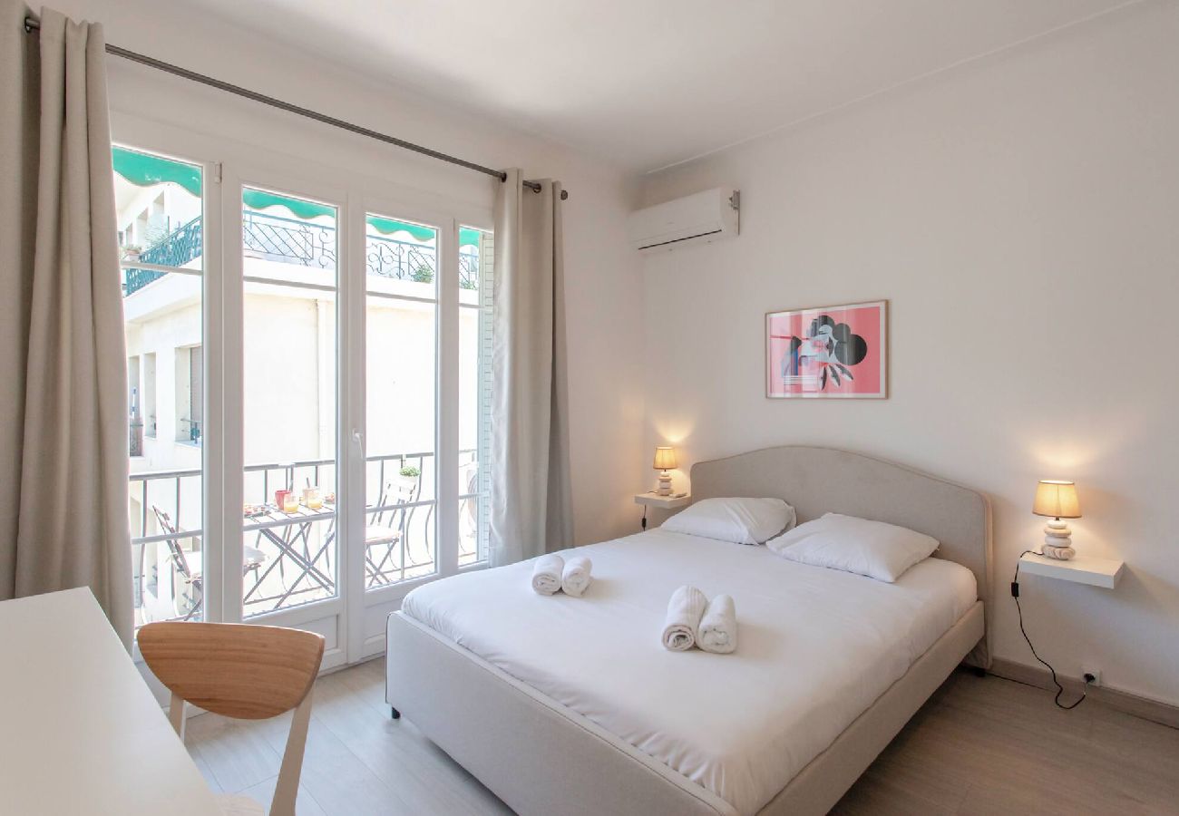 Apartment in Nice - L4 Fayad