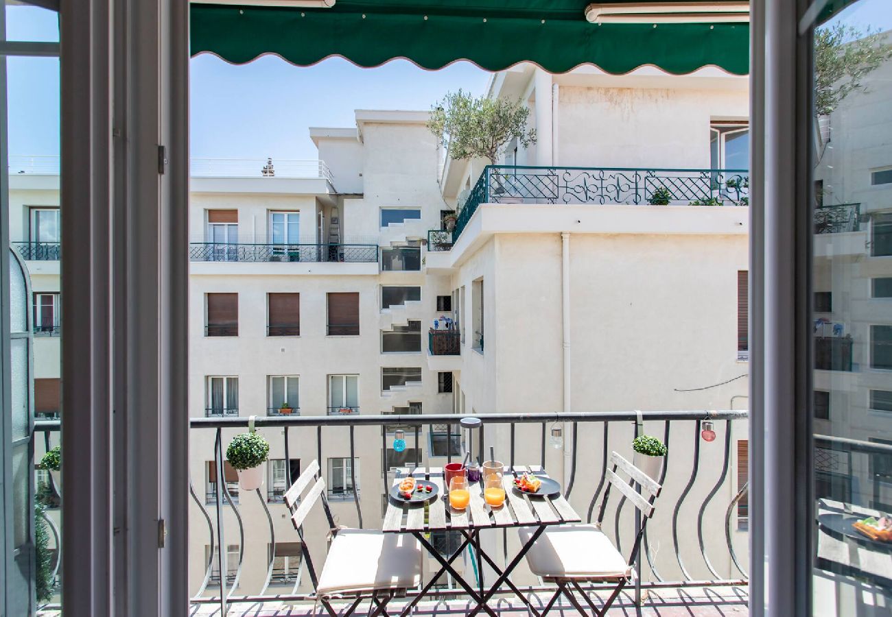 Apartment in Nice - L4 Fayad