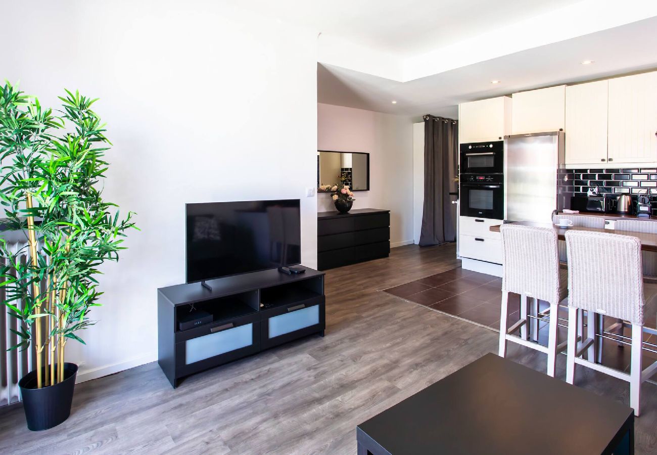 Apartment in Nice - L4 Fayad