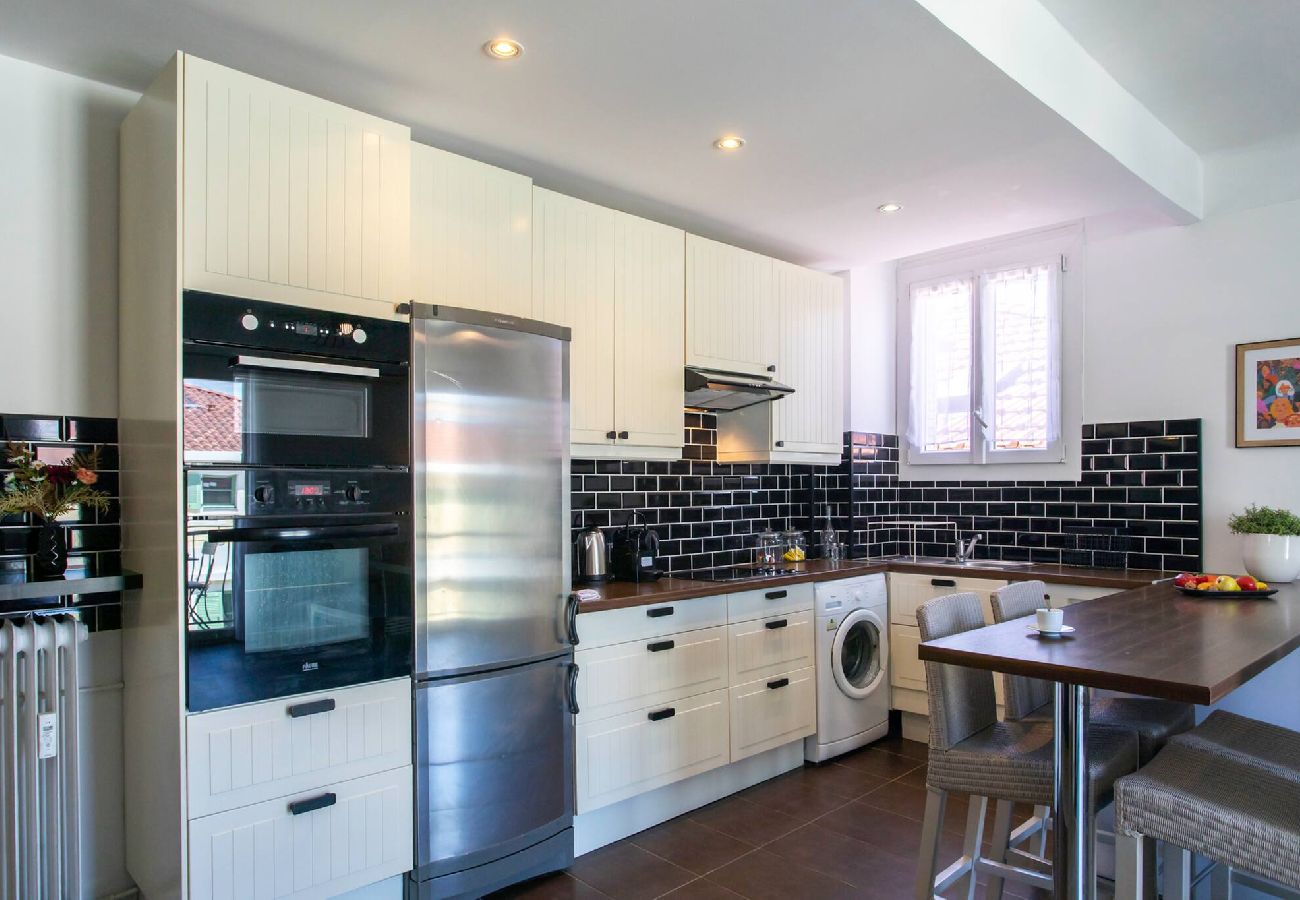 Apartment in Nice - L4 Fayad