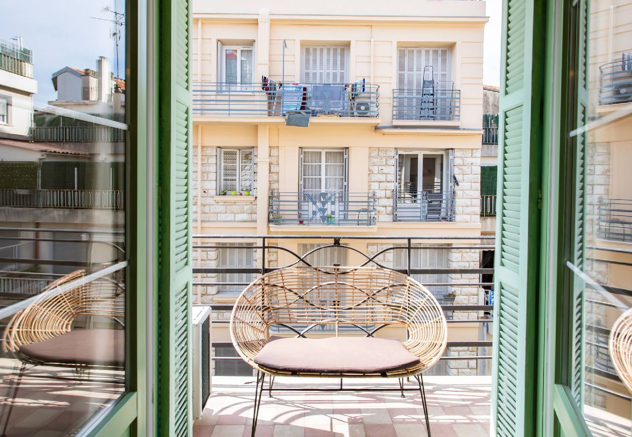 Apartment in Nice - L1 Berlioz