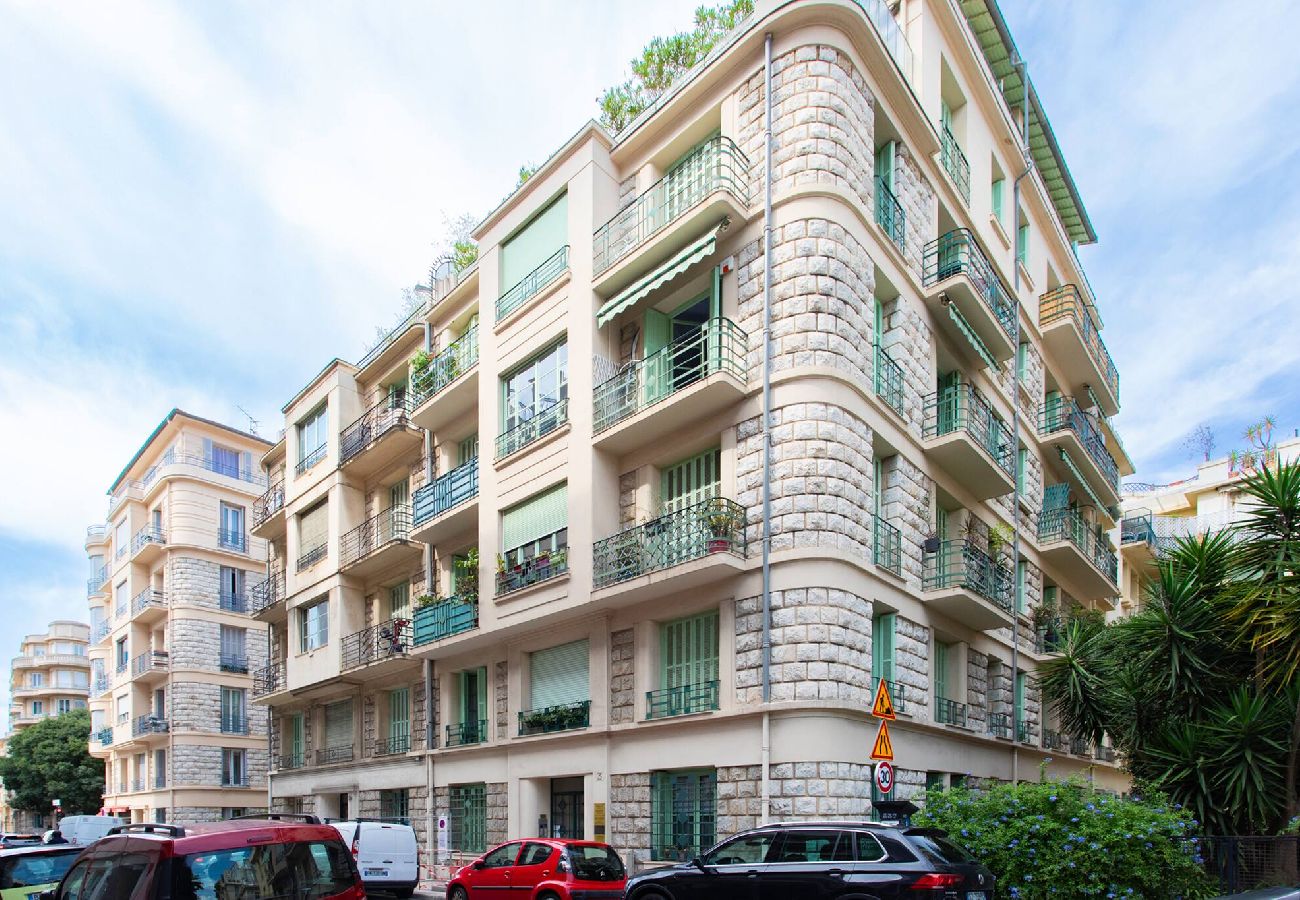 Apartment in Nice - L1 Berlioz