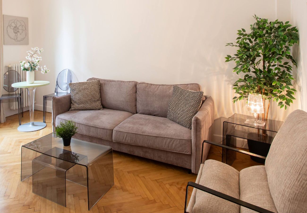 Apartment in Nice - L1 Berlioz