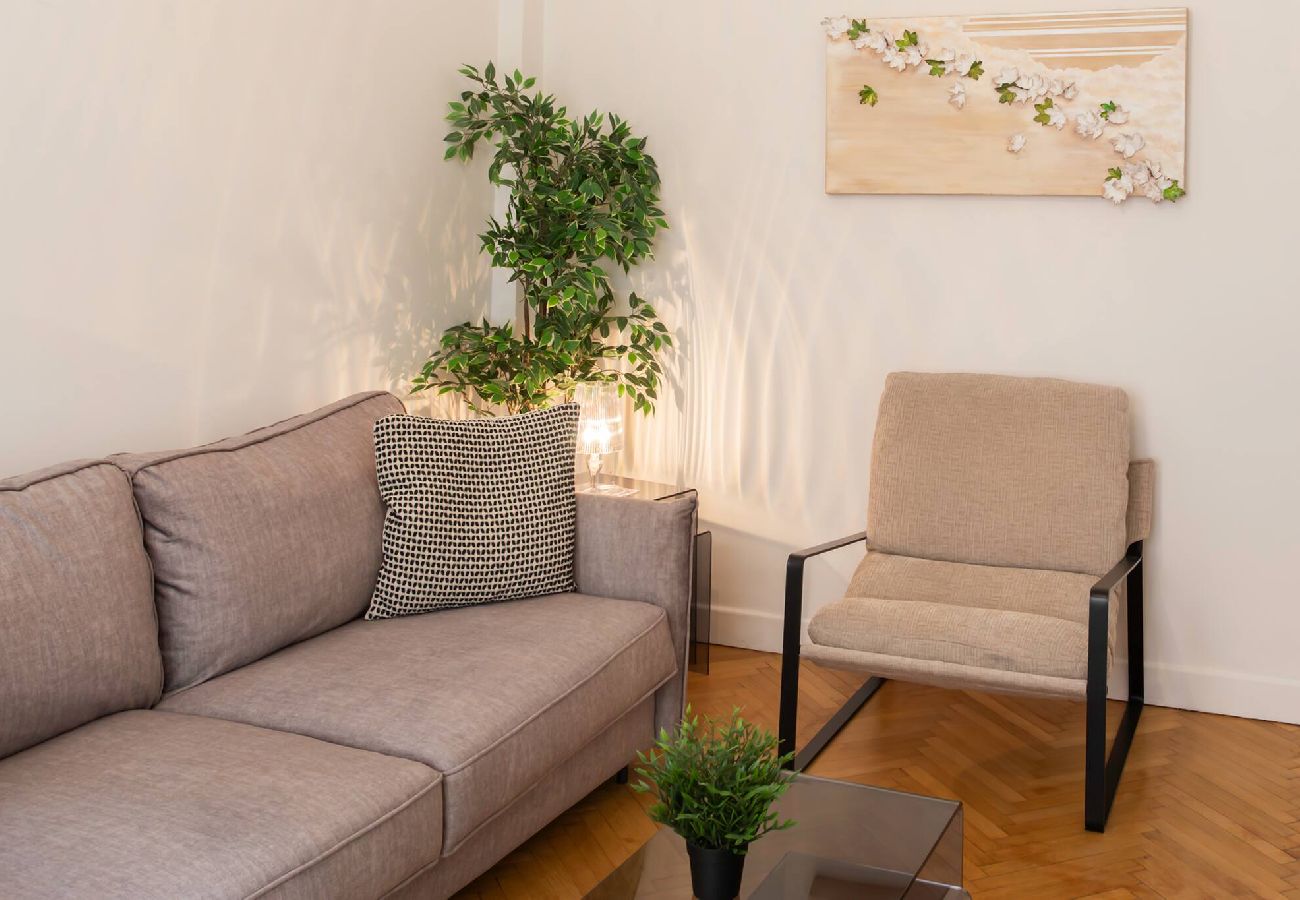 Apartment in Nice - L1 Berlioz
