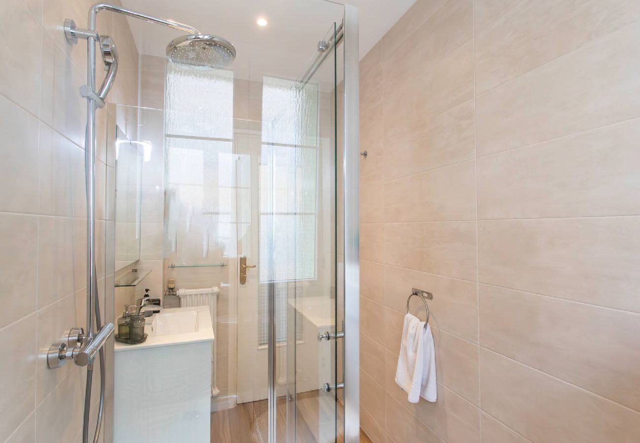 Apartment in Nice - L1 Berlioz