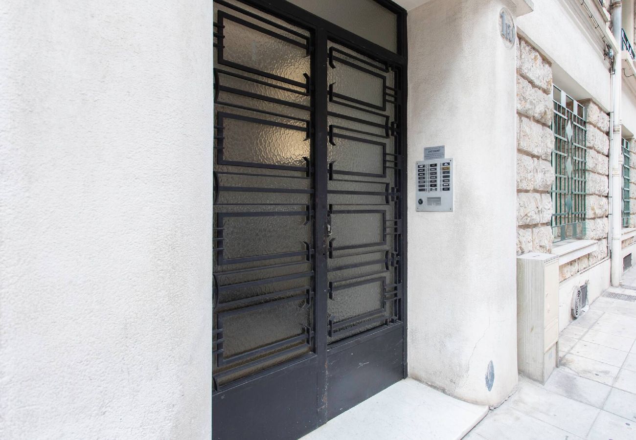 Apartment in Nice - L1 Berlioz