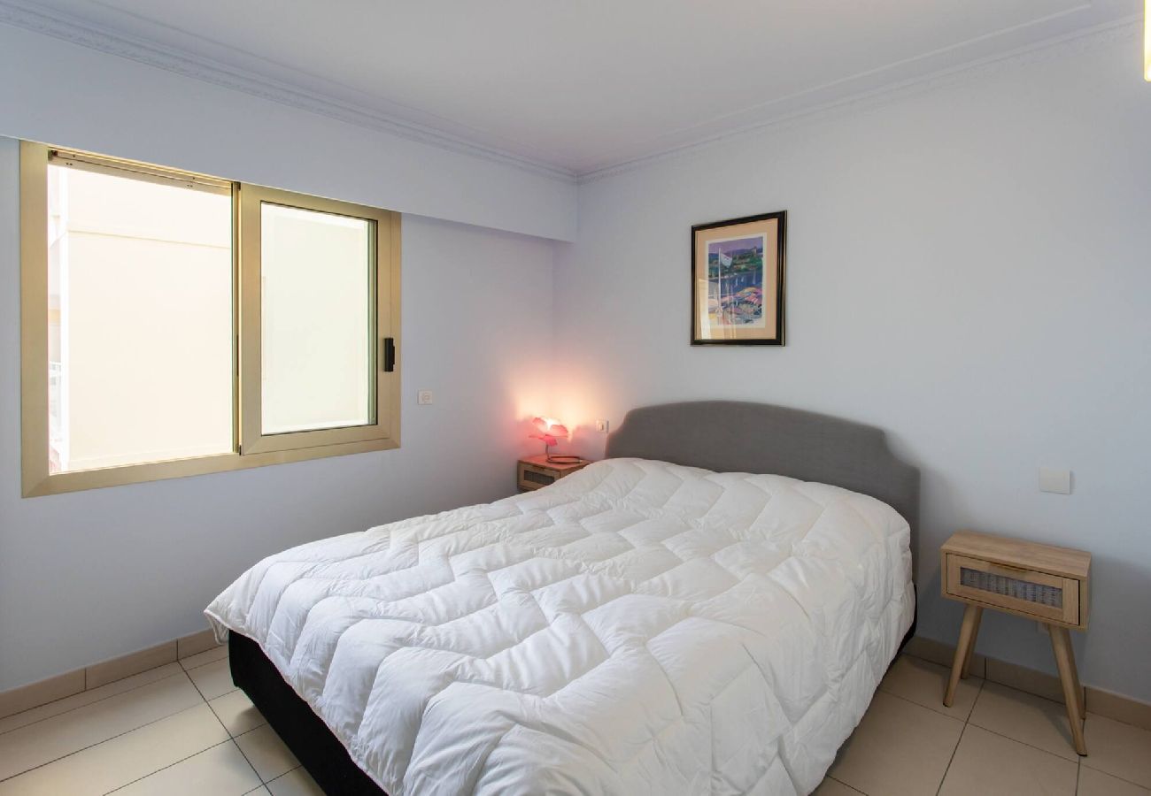 Apartment in Antibes - A2 Gryner