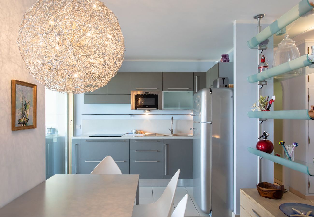 Apartment in Antibes - A2 Gryner