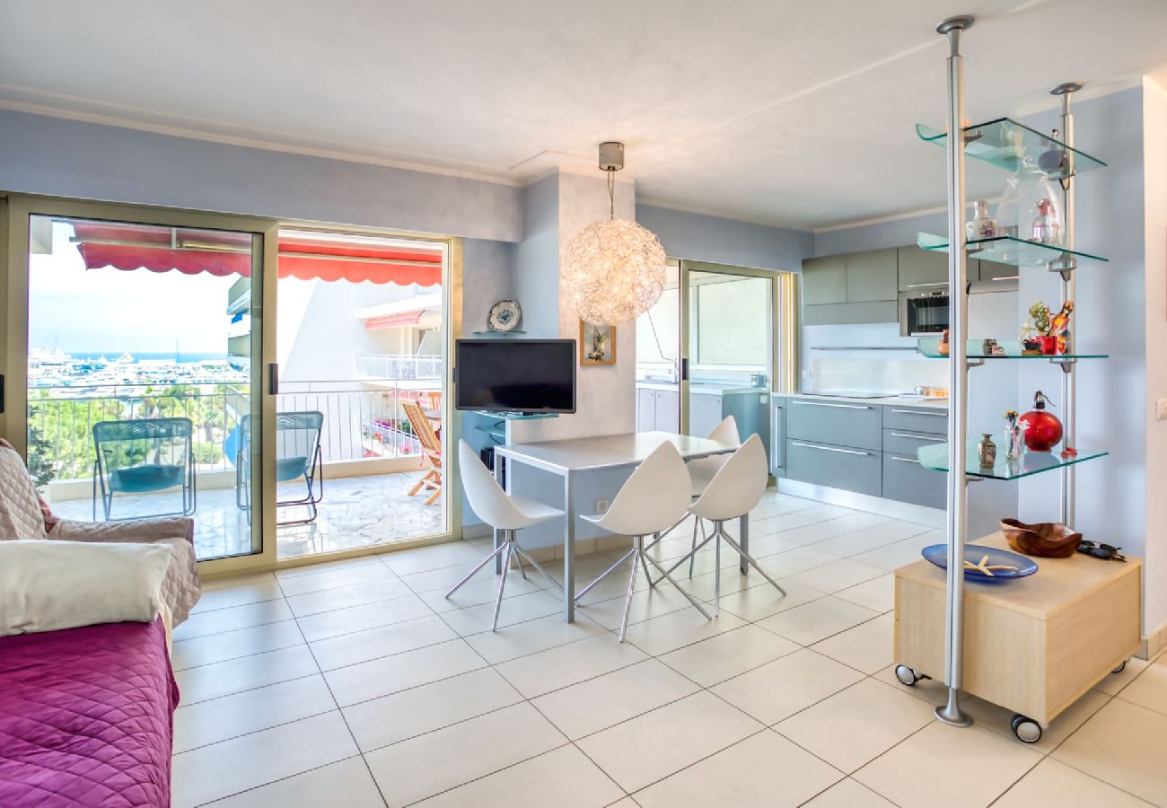 Apartment in Antibes - A2 Gryner