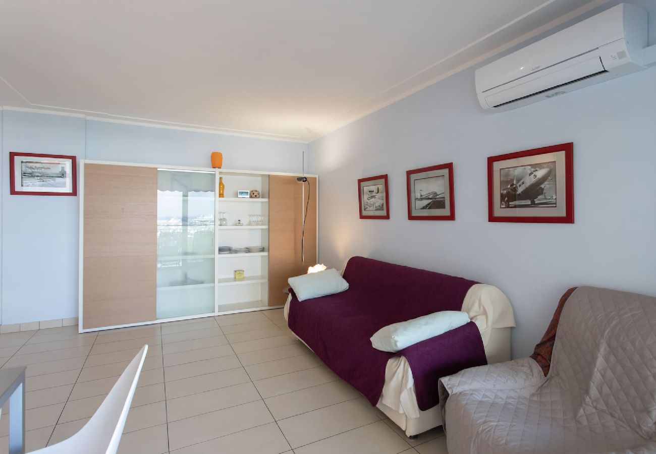 Apartment in Antibes - A2 Gryner