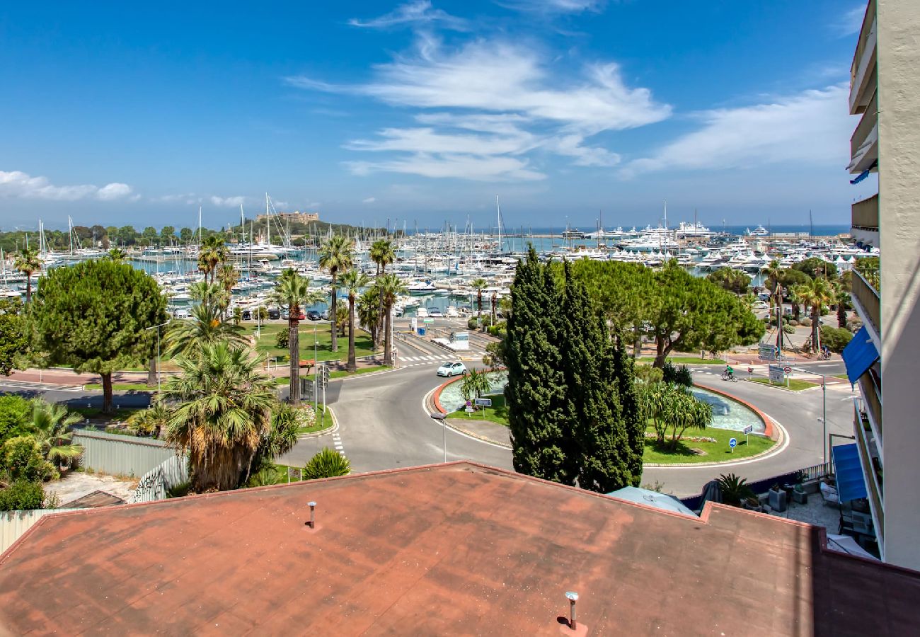 Apartment in Antibes - A2 Gryner