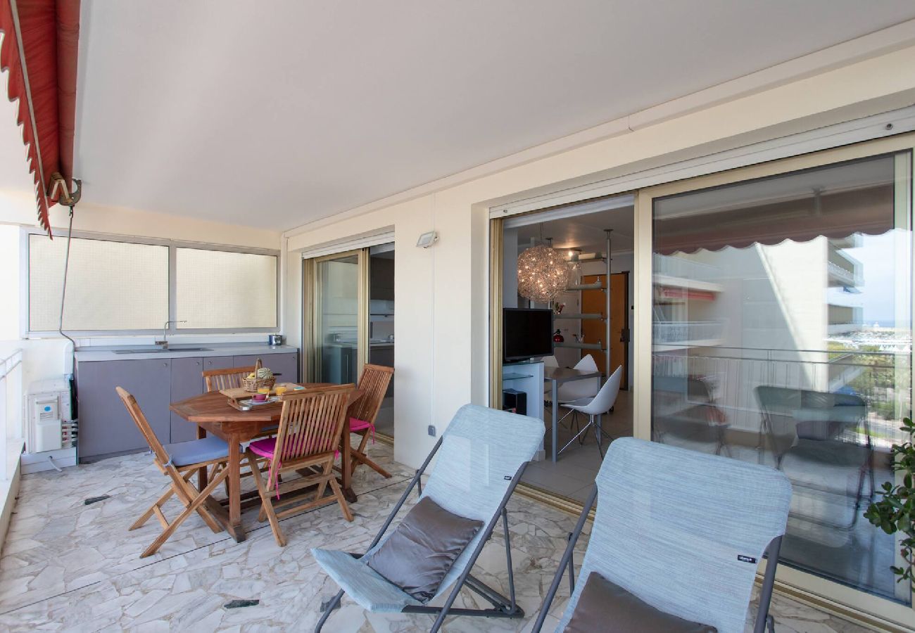 Apartment in Antibes - A2 Gryner