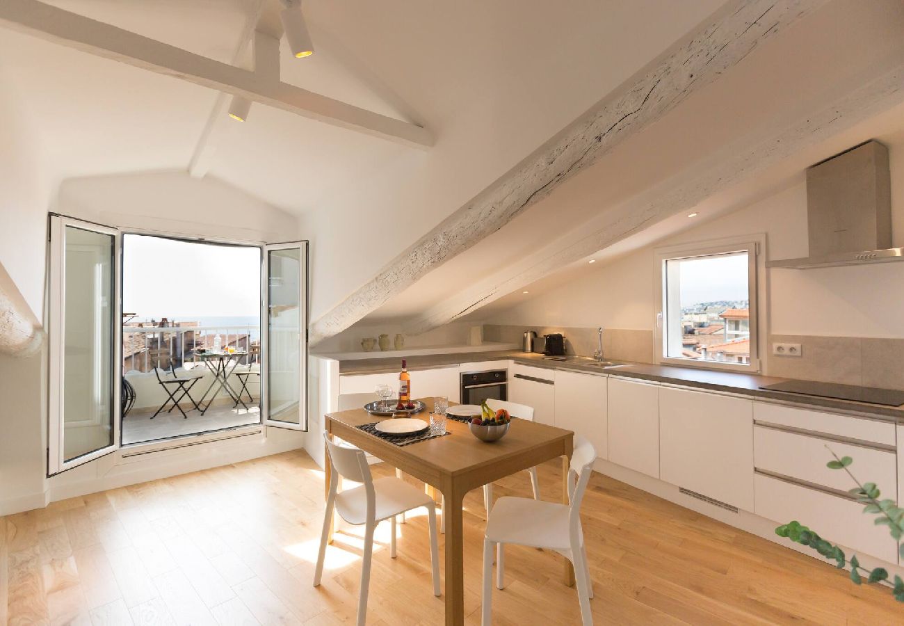 Apartment in Nice - #32 Panoramic Sea V