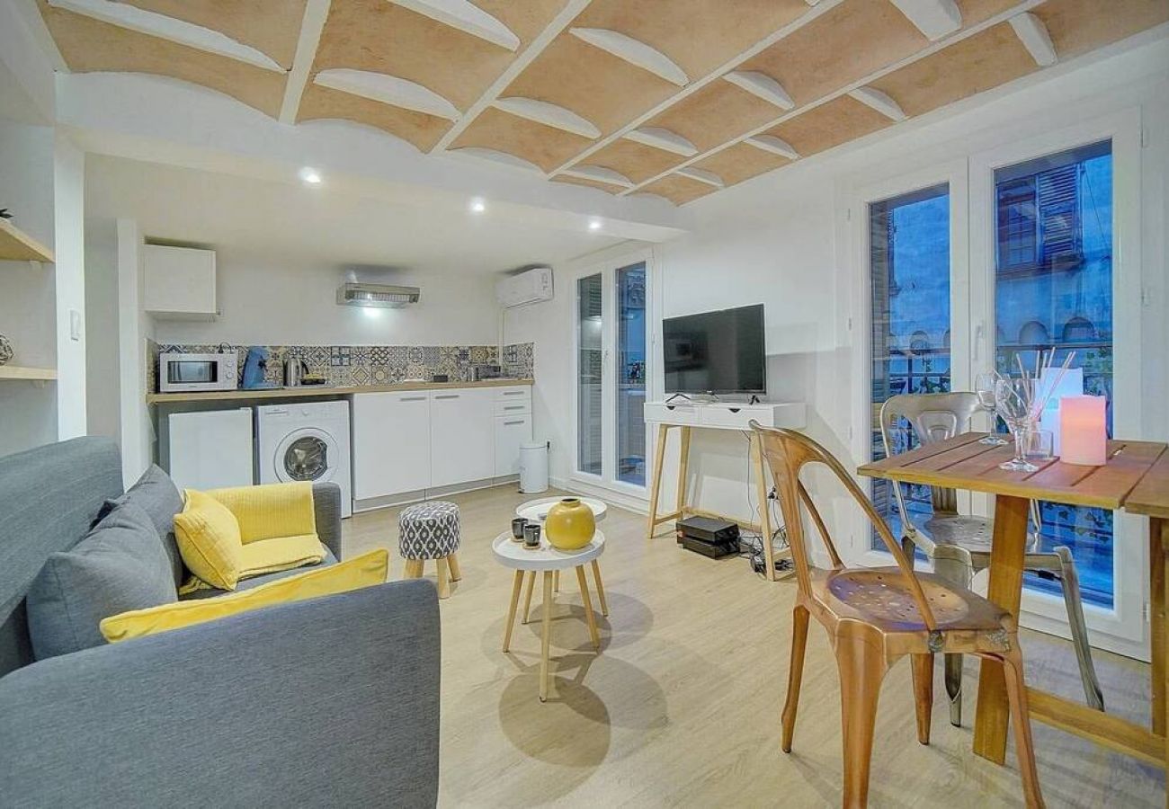 Studio in Nice - #31 Comfy place i...