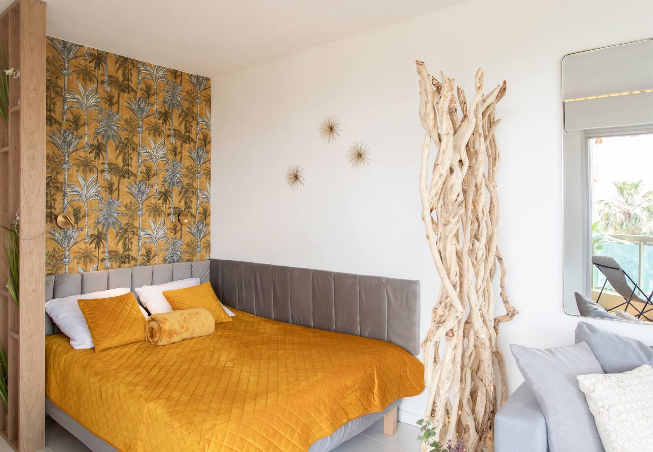 Residence in Cannes - C3 Sebrek