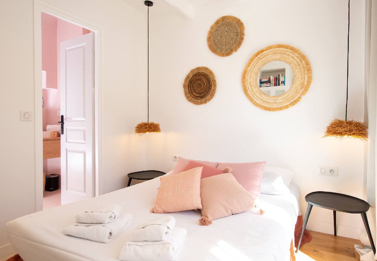 Apartment in Nice - #30 Rue Droite