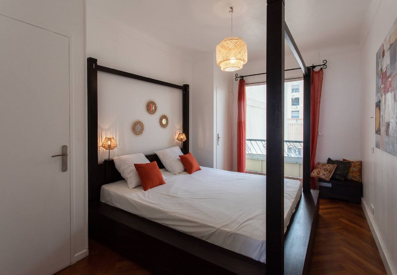 Apartment in Nice - L39 Lorthiois