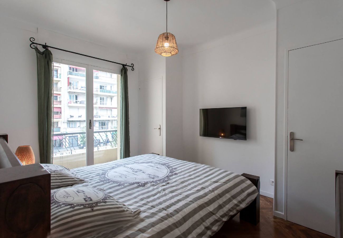 Apartment in Nice - L39 Lorthiois