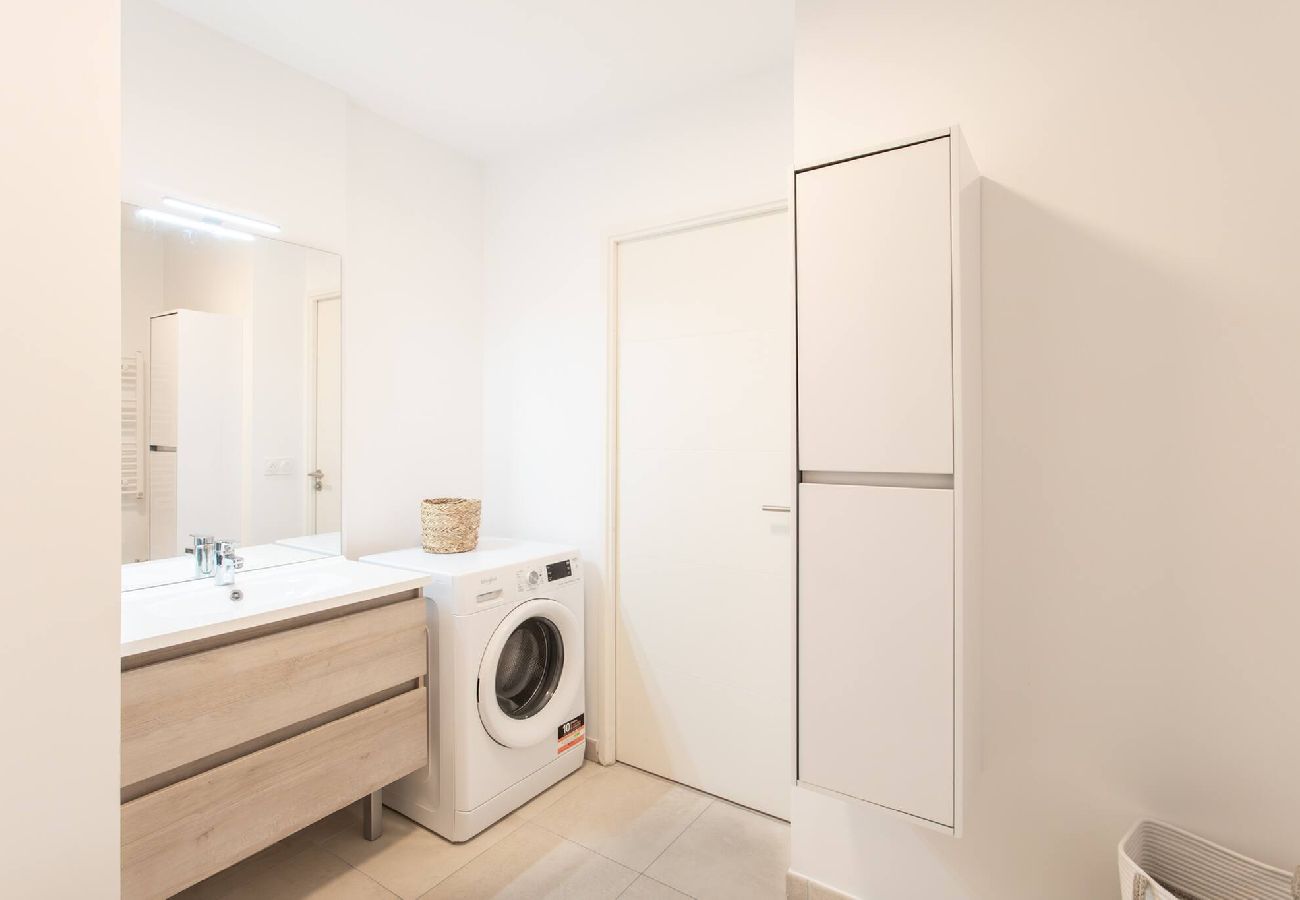 Apartment in Antibes - A12 Baz