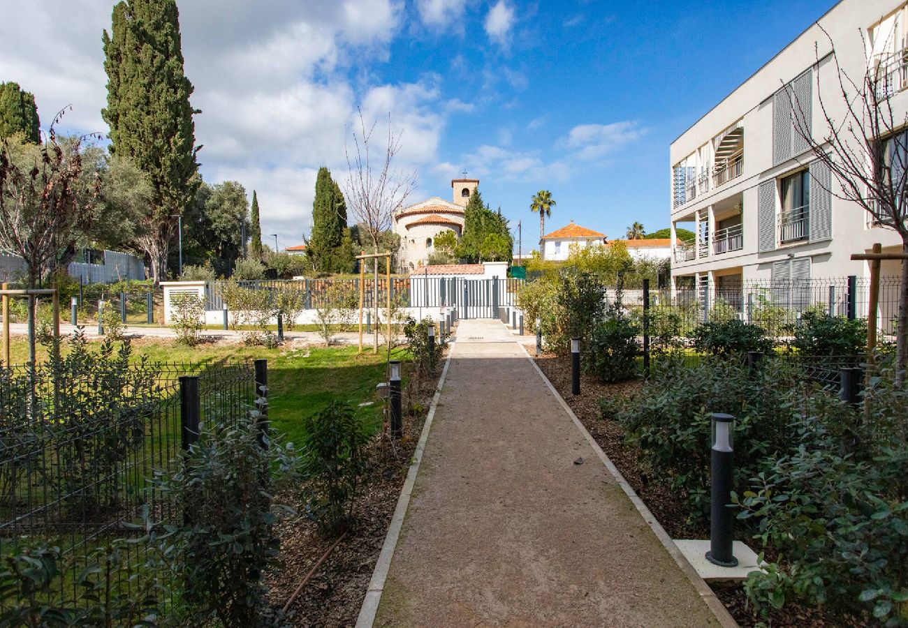 Apartment in Antibes - A5 Mendras