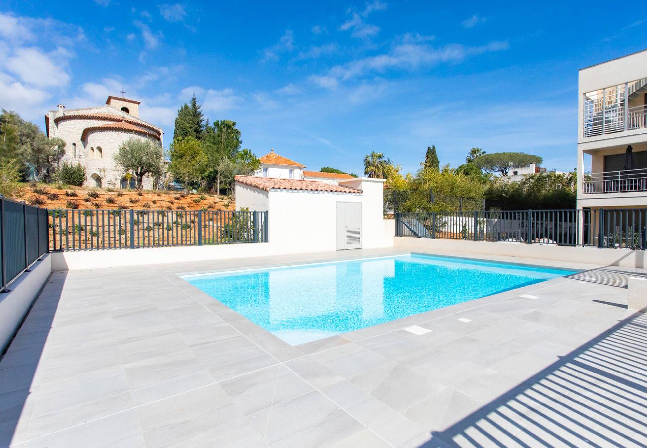 Apartment in Antibes - A5 Mendras