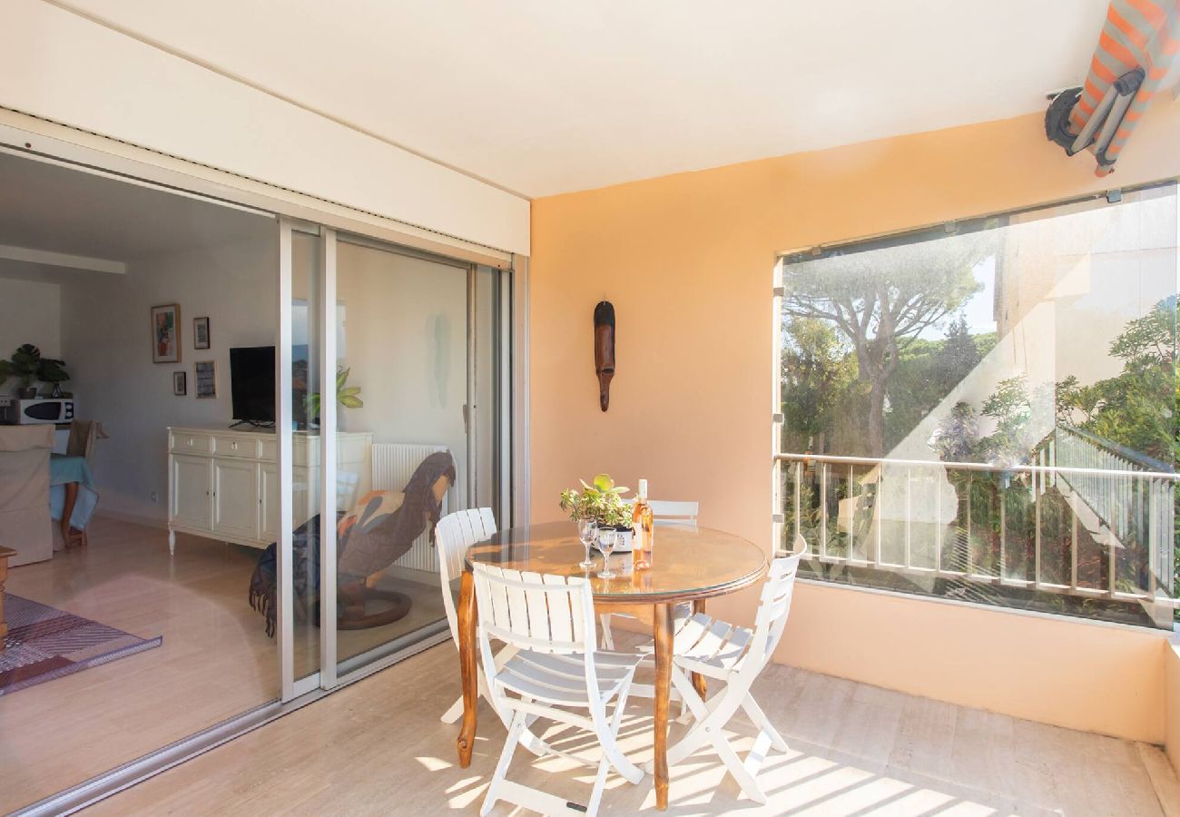 Residence in Antibes - A3 Mont Joyeux