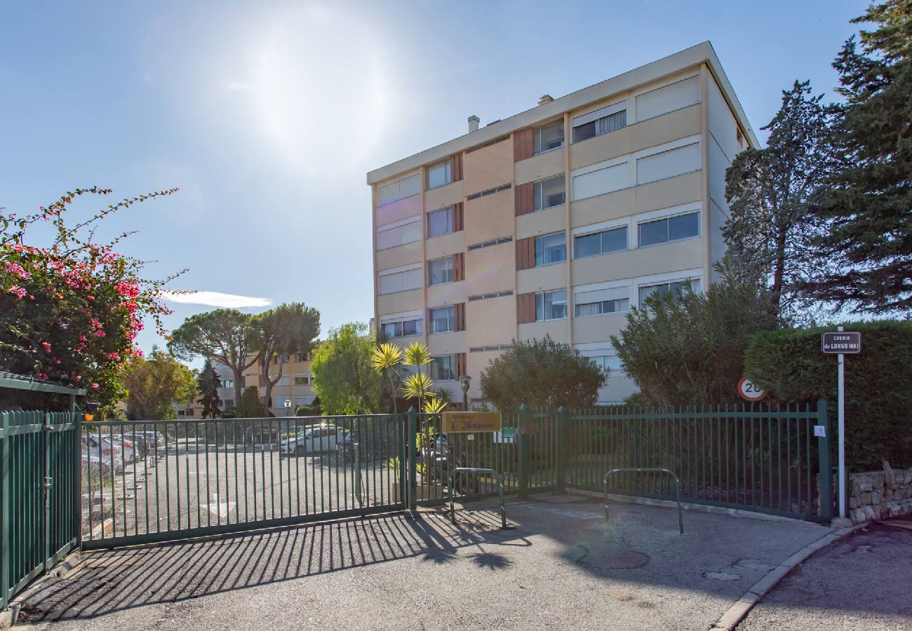 Residence in Antibes - A3 Mont Joyeux