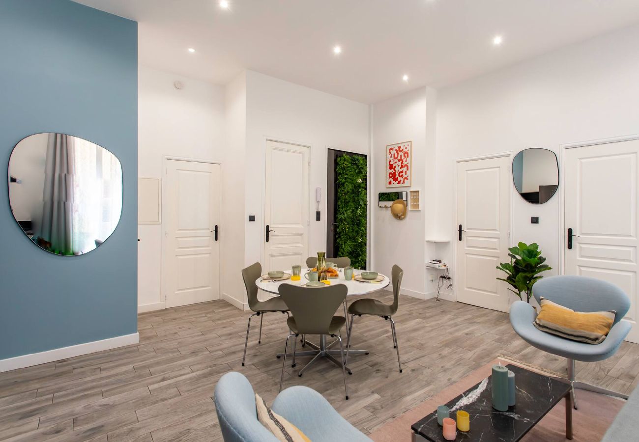 Residence in Cannes - C15 Jensen