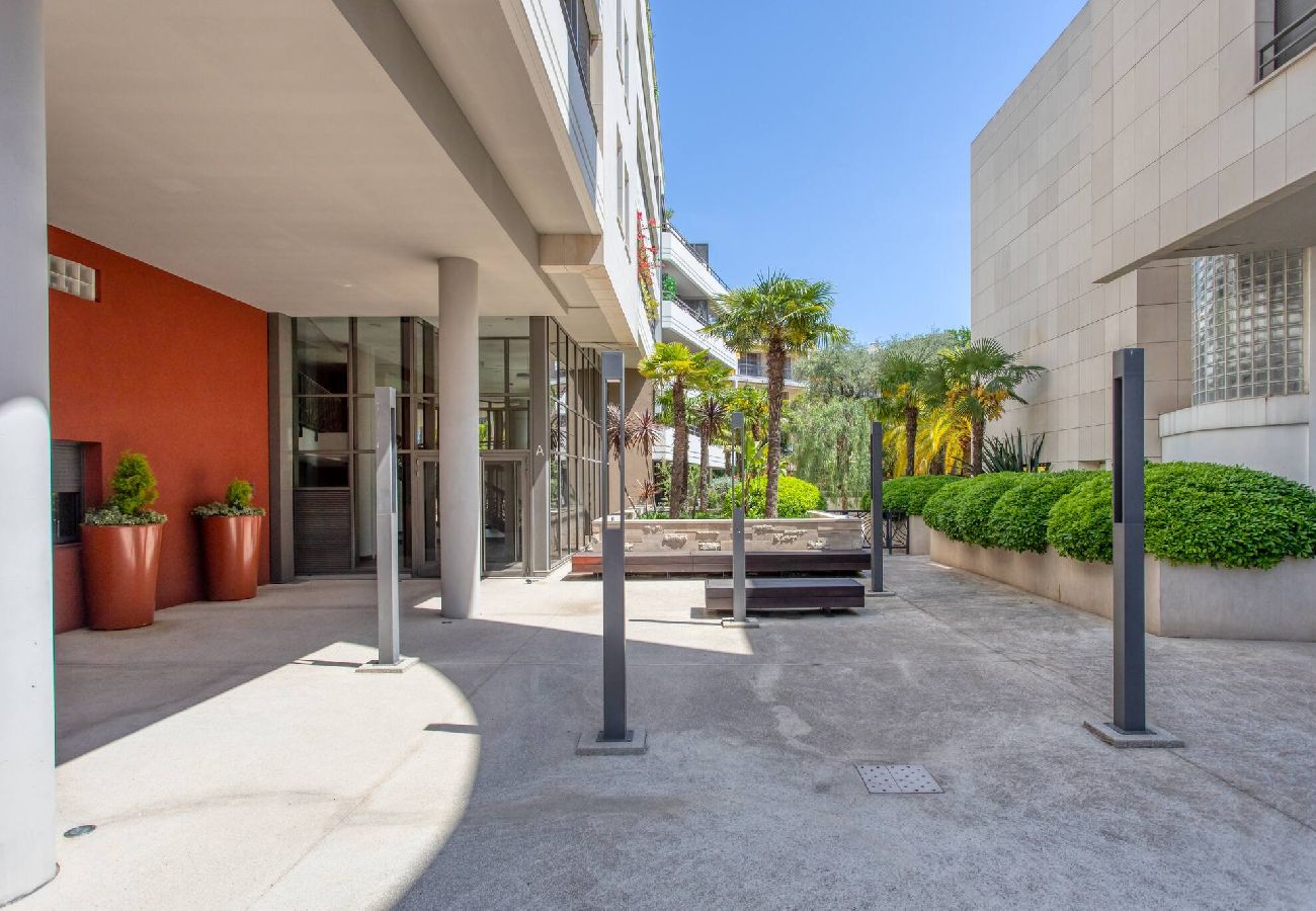 Residence in Cannes - C2 Lagarde