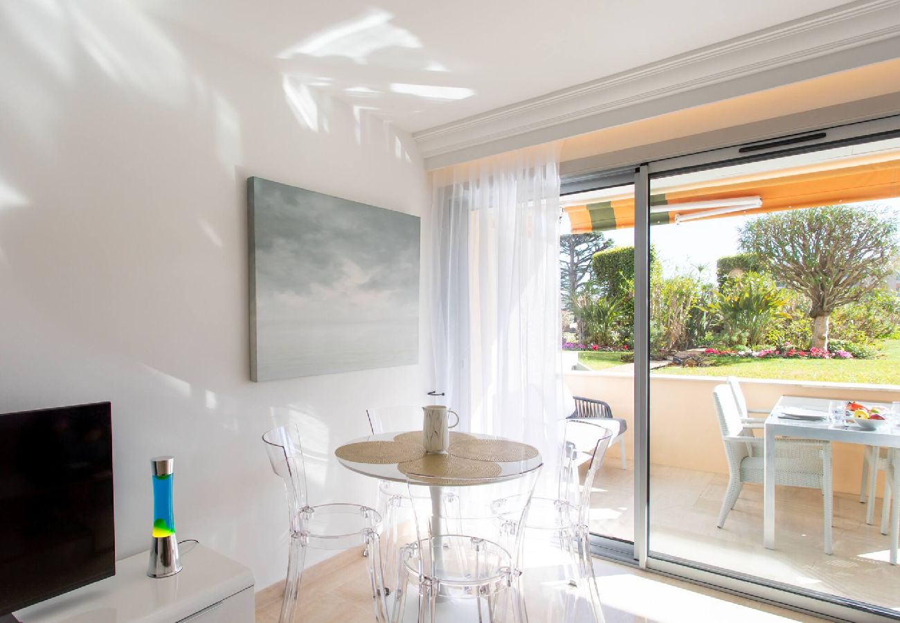 Residence in Cannes - C7 Taylor