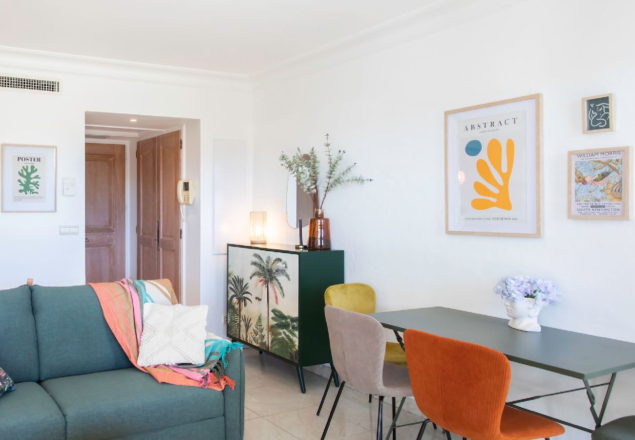 Residence in Antibes - A13 Dack