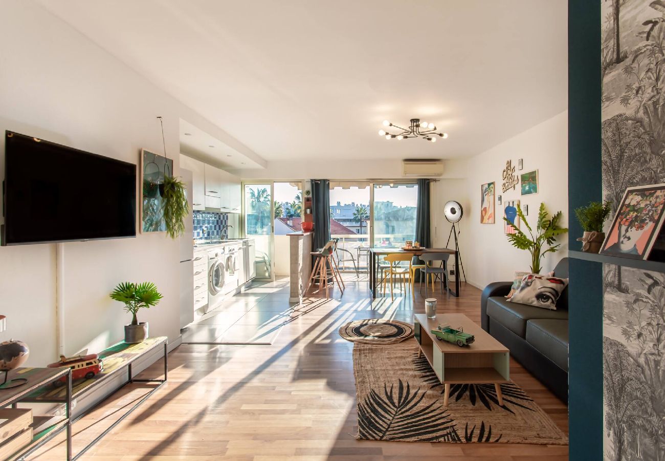 Apartment in Antibes - A10 Destefanis