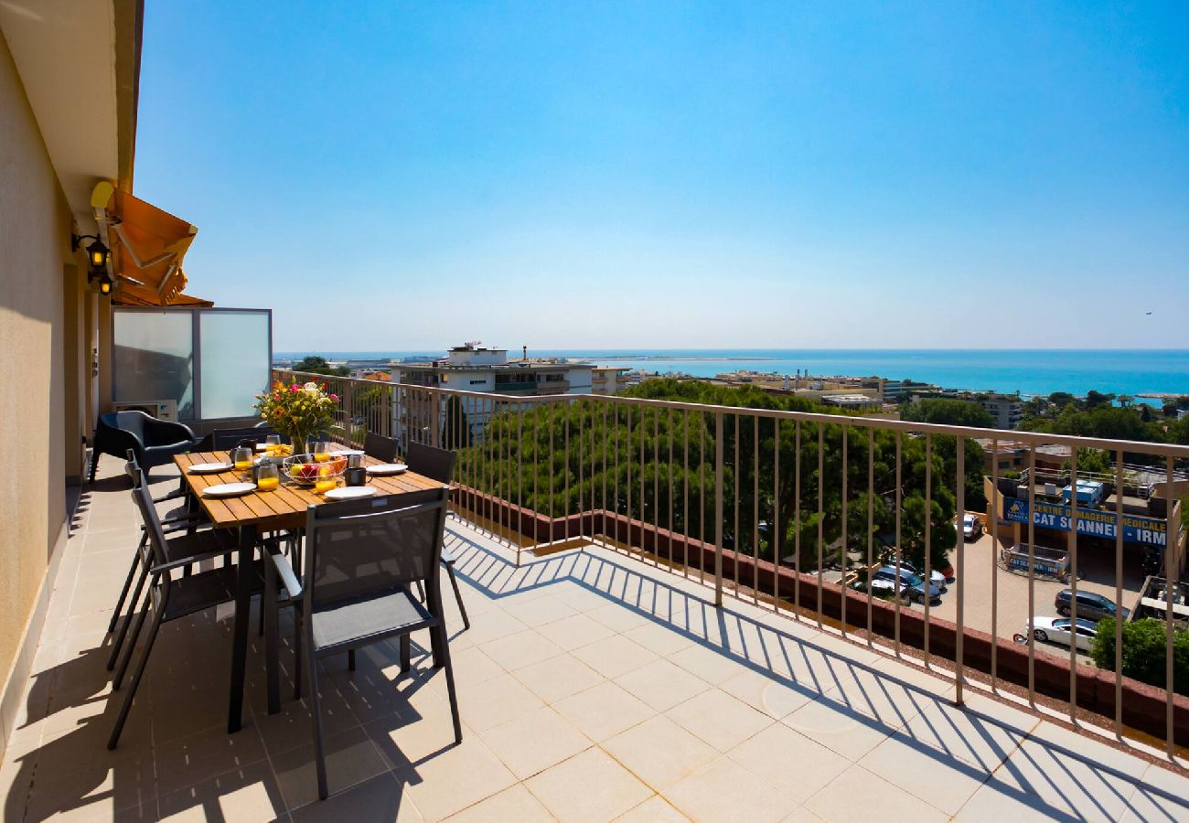 Apartment in Saint-Laurent-du-Var - L43 Penot