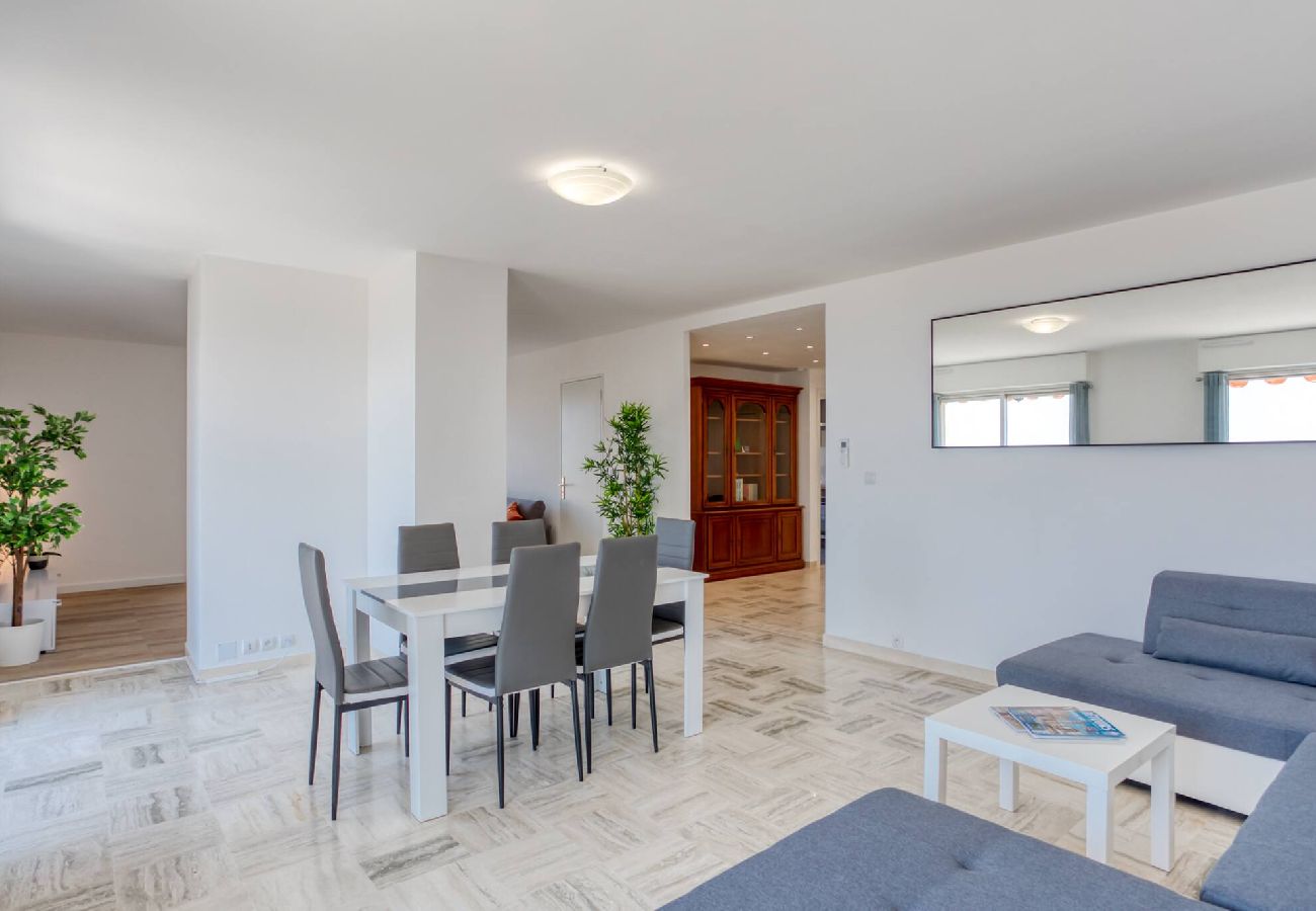 Apartment in Saint-Laurent-du-Var - L43 Penot