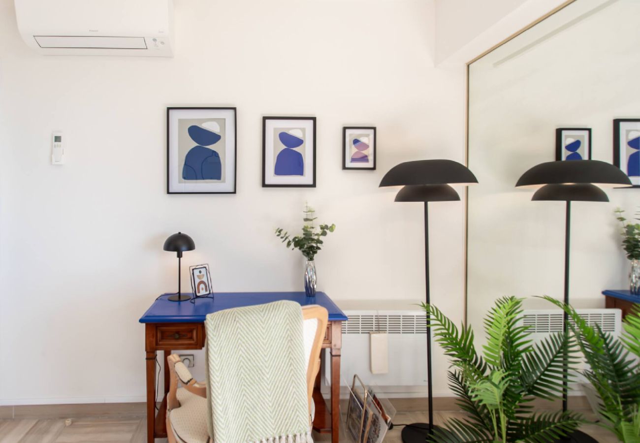 Apartment in Nice - L11 Suite Rozental