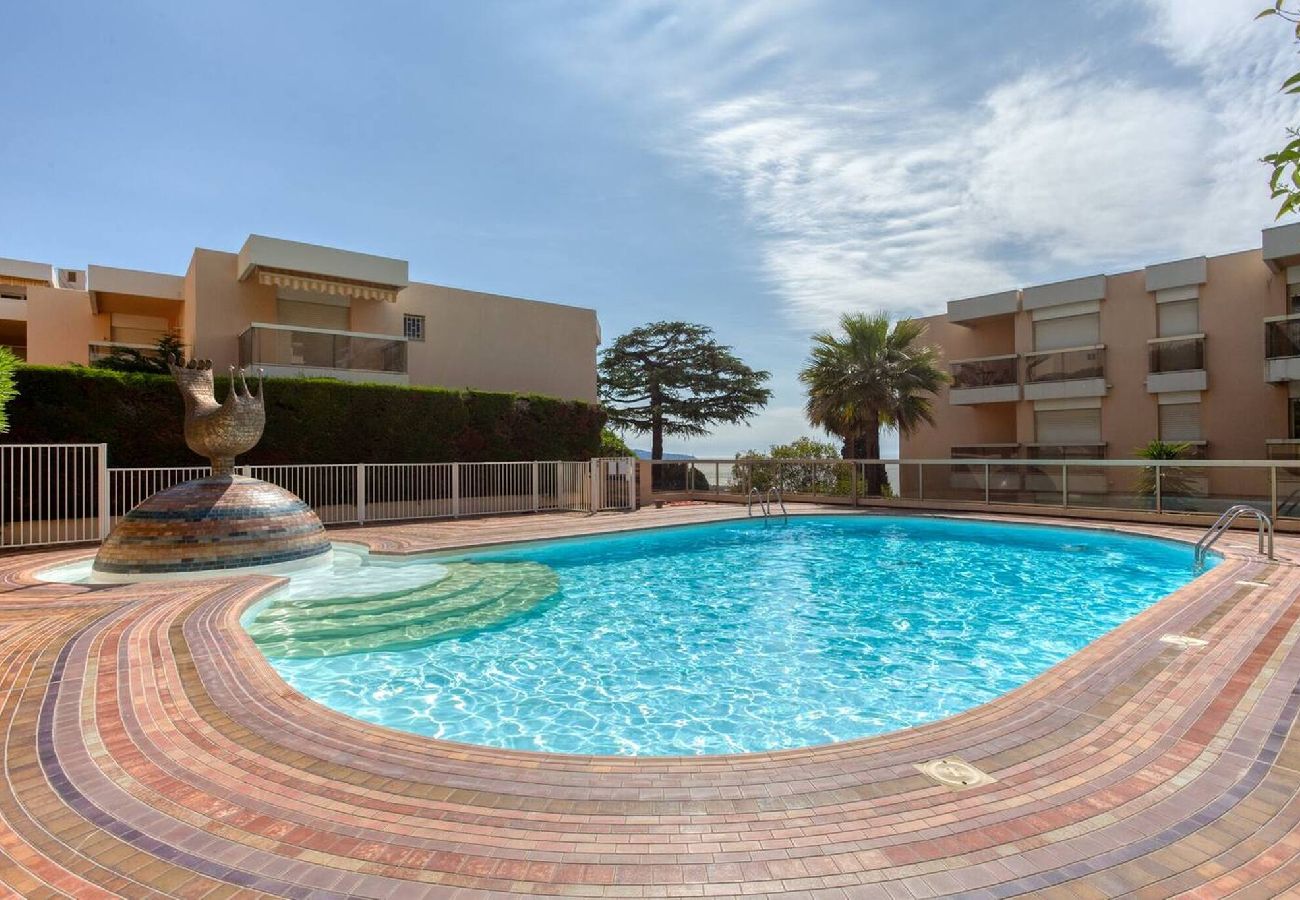 Apartment in Nice - L11 Suite Rozental