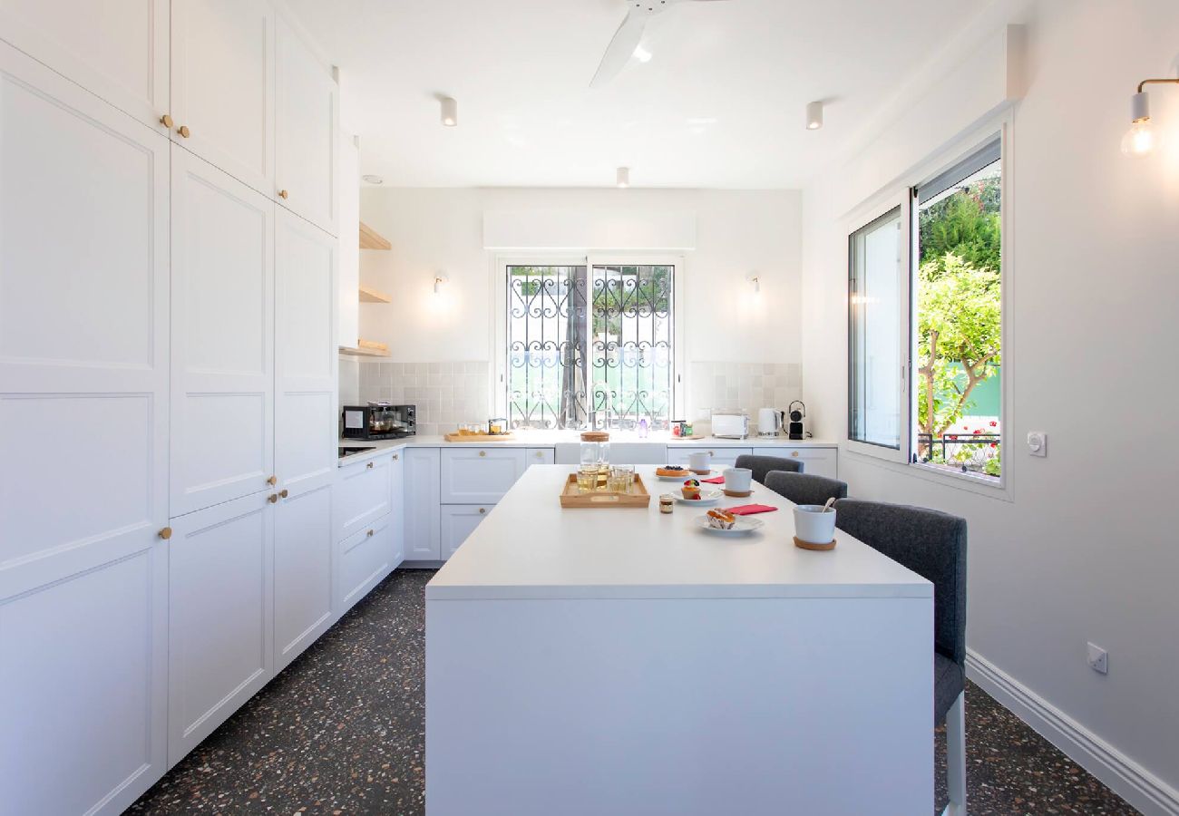 House in Nice - #54 Villa Castel