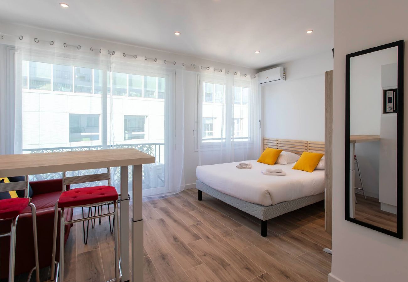 Apartment in Nice - #19 Studio Lenval