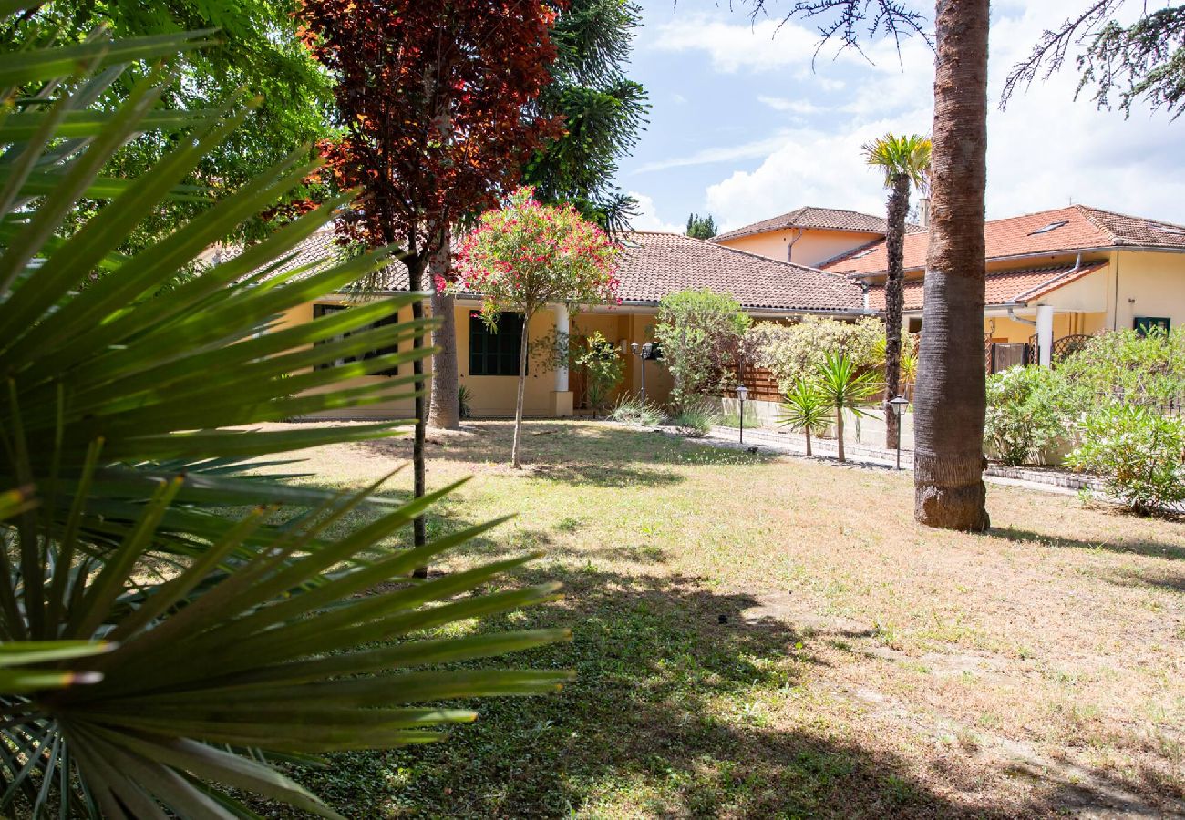 Residence in Mougins - C12 Woiselle